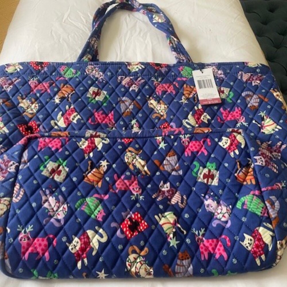 NWT $75 Vera Bradley Essential Grand Tote Bag Purse CATNIP CHRISTMAS